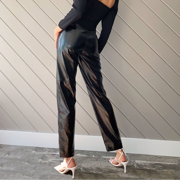 Aritzia Wilfred Funk Pant Black Vinyl Size 6 #79246 - Picture 3 of 10